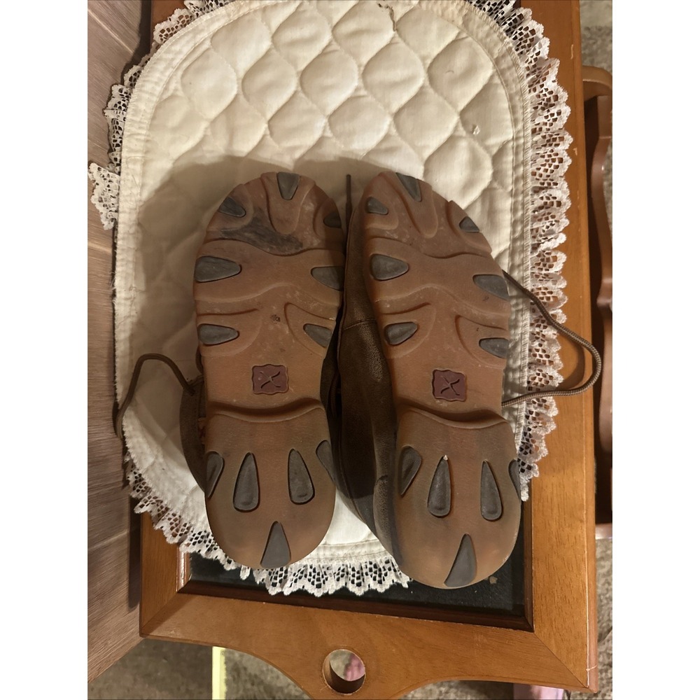 Twisted X Youth Sz4.5 Casual Mocs, featuring a brown woven leather - Picture 5 of 5